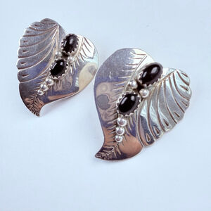 Native American Southwestern Leaf Jet Onyx Sterling Silver Vintage Earrings